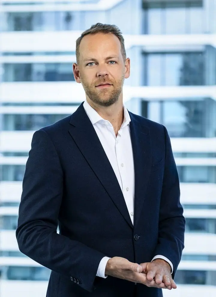 Emille Buziau, Partner bij Addleshaw Goddard